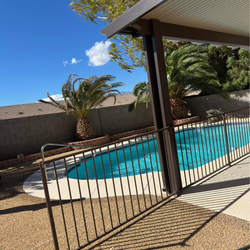 Metal pool safety fence