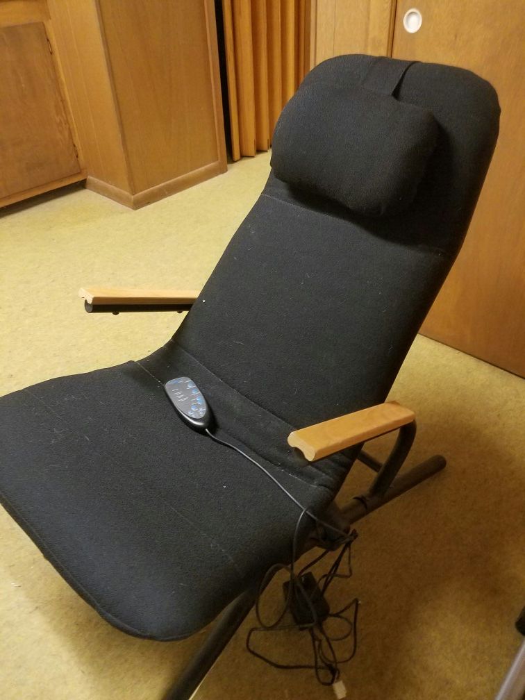 Massage Chair w/controller, Daybreak by Weslo