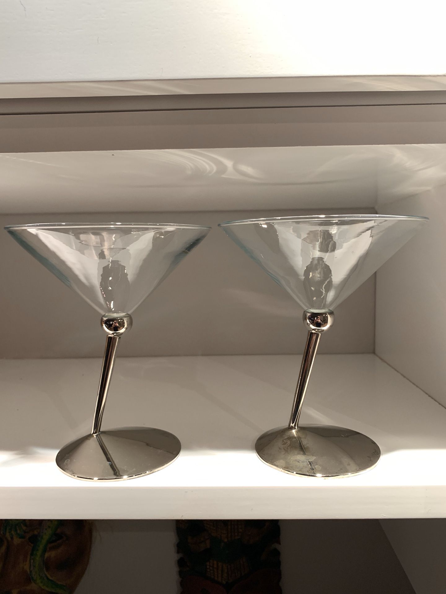 2 Classic Collectibles Martini Glasses