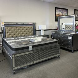 4PC King Bedroom Set w/ LED Lights 