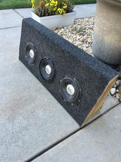 3 JBL 8in Subwoofers In Shallow Behind The Seat Sealed Box 