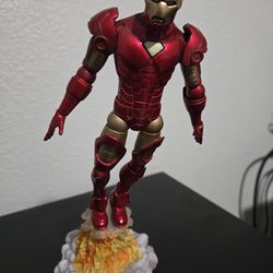 Marvel Select Iron Man