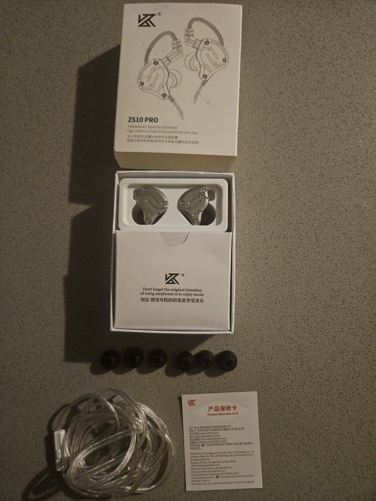 Linsoul KZ ZS10 Pro, 4BA+1DD 5 Driver In-Ear Monitor