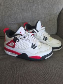 4.5y Jordan 4