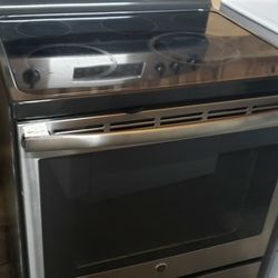 STAINLESS STOVE 