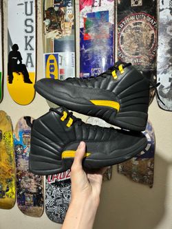 Air Jordan 12 reverse taxi size 11