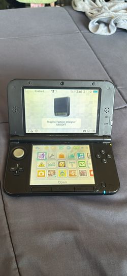 Nintendo DS XL