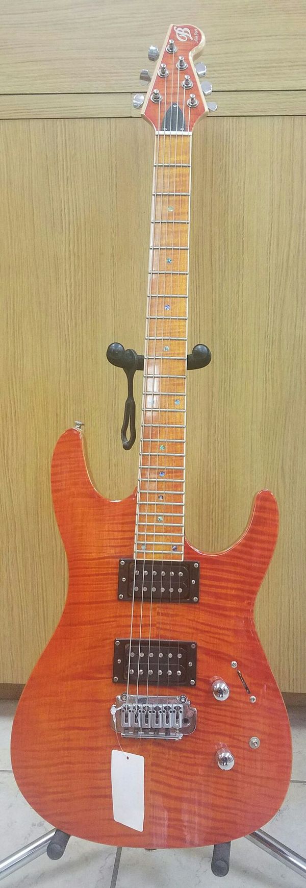 NEW YORK BROWNSVILLE GUITAR for Sale in Rialto, CA OfferUp