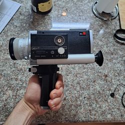 8mm Movie Camera (TESTED/WORKING W/FILM)