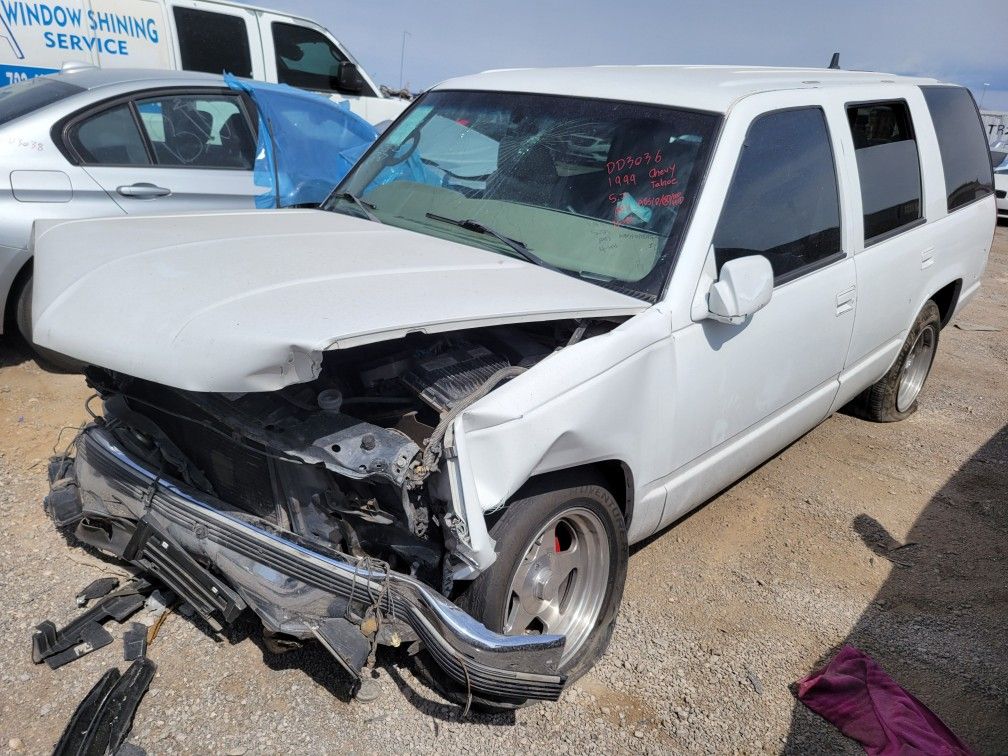 1999 Chevy Tahoe PARTS @U-Pull Auto Parts DD3036