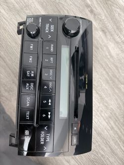 OEM 2007-2013 TOYOTA TUNDRA Radio Stereo CD Player