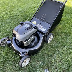 Yard Machine 21" Push Lawn Mower
