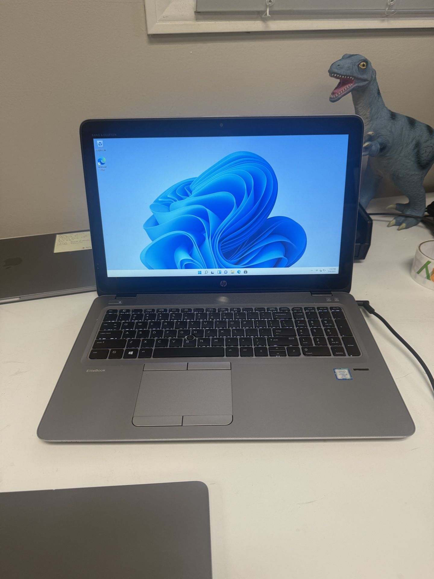 HP EliteBook 850 G4 Touch Screen 15” Laptop 2.6ghz Core i5-7300U 8gb RAM 256gb SSD Windows 11 Pro