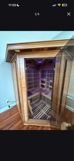 4 Person Infrared Sauna | Excellent Condition | Works Perfectly