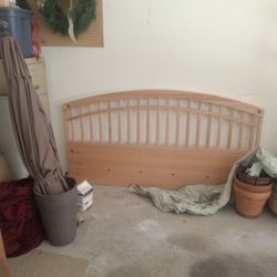 Stanley Headboard For A Full Mattress 