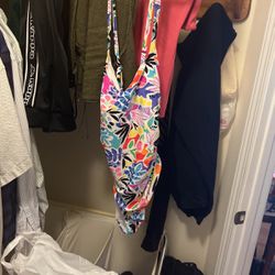 Caribbean Joe Women’s Swimsuit Size 14