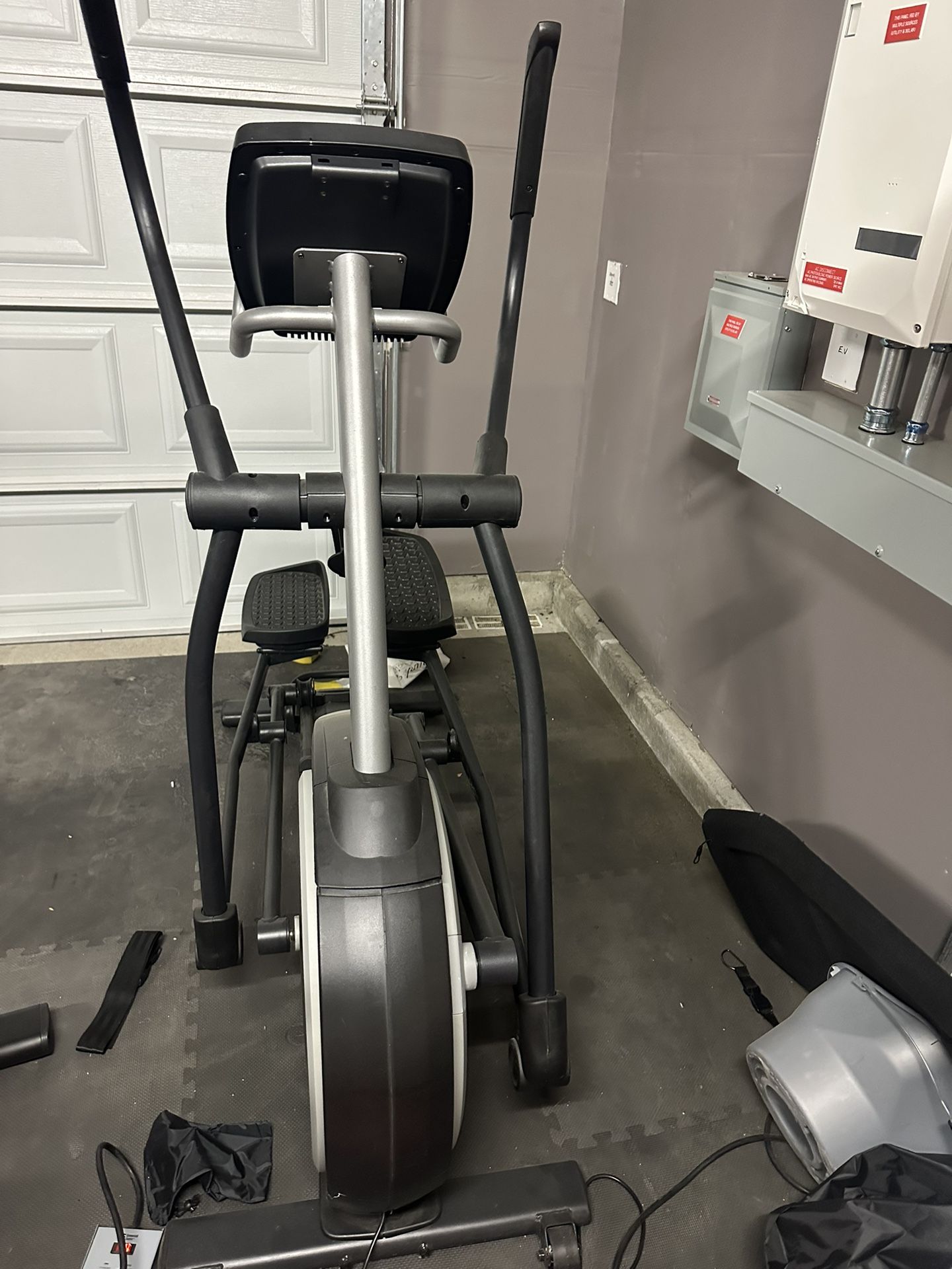 Proform Carbon E7 Plus Ifit Like New