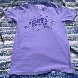 olivia rodrigo guts world tour tracklist t shirt size small