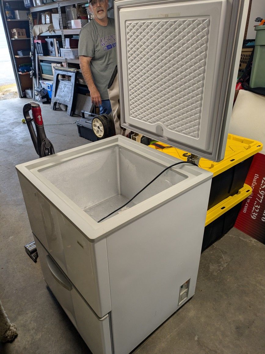 FREE Small Chest Freezer, As-is