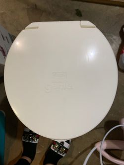 very clean Diaper Genie