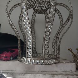 Crystal  crown $20