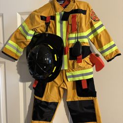 Fireman - Kids Halloween Costume - Size 3-4 Yr Old