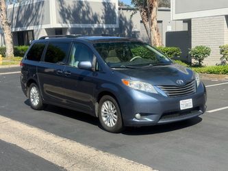 2013 Toyota Sienna