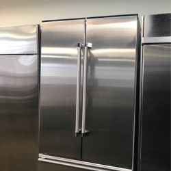 Thermador 36”Wide Built In French Style Refrigerator