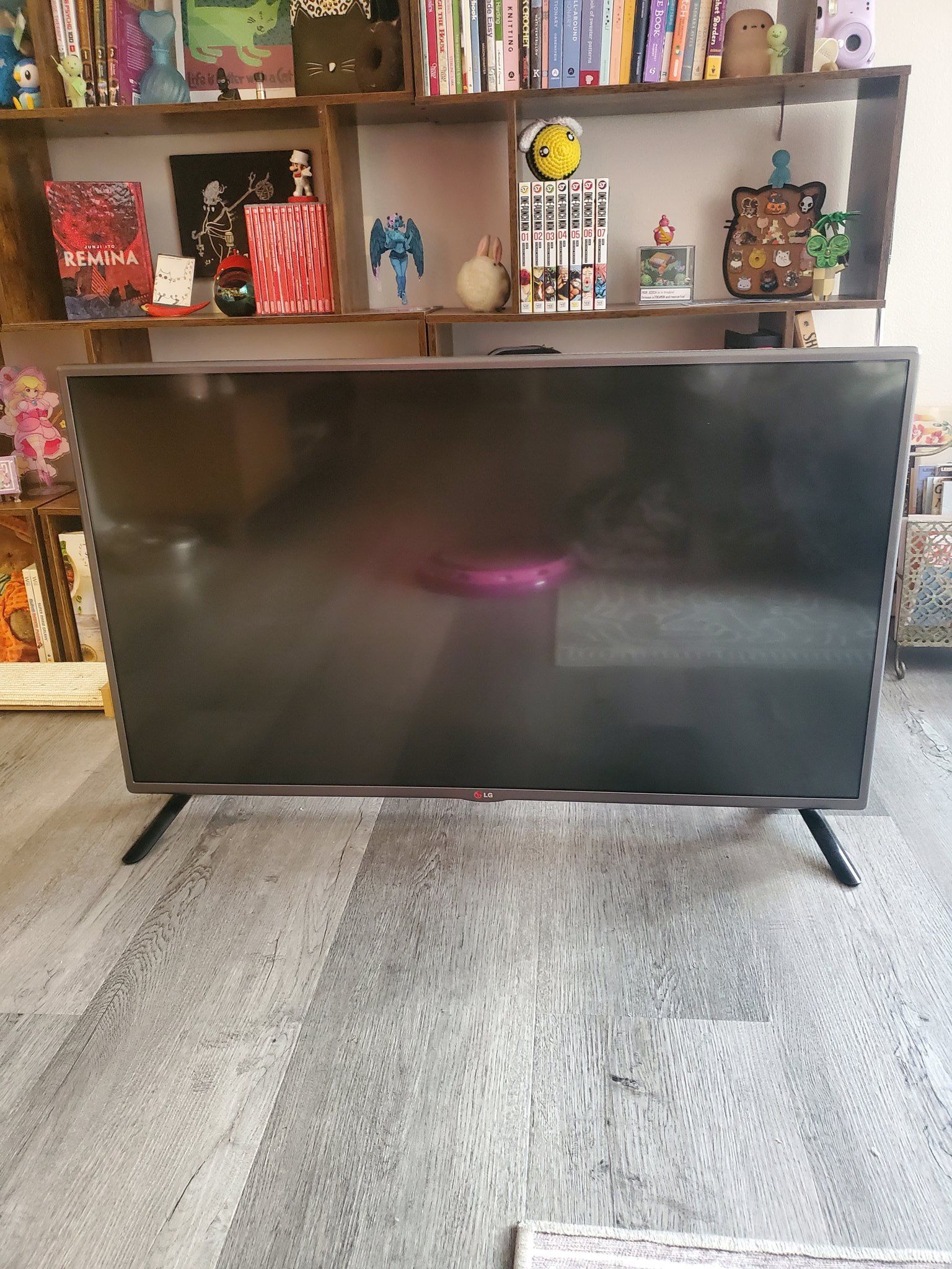 42 Inch LG 42LB5(contact info removed)p TV