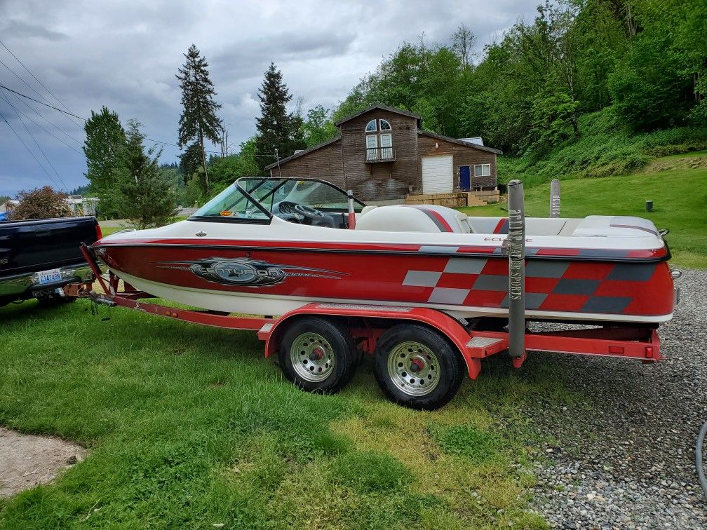 Ski Centurion Eclipse 2000 Mag 350 for Sale in Auburn, WA OfferUp