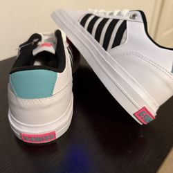 Women’s K Swiss Size 9 