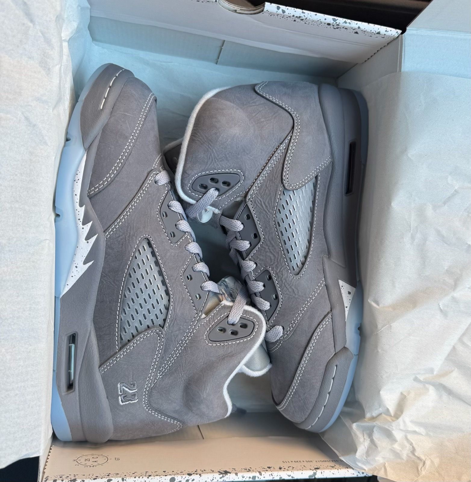Jordan 5 Wolf Grey - size 7y