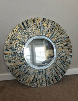 Circle Accent Wall Mirror