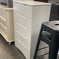 6 Drawer White Chest Of Drawers Dresser 