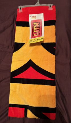 KISS - Logo Beach Towel