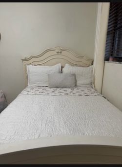 Full trundle bed