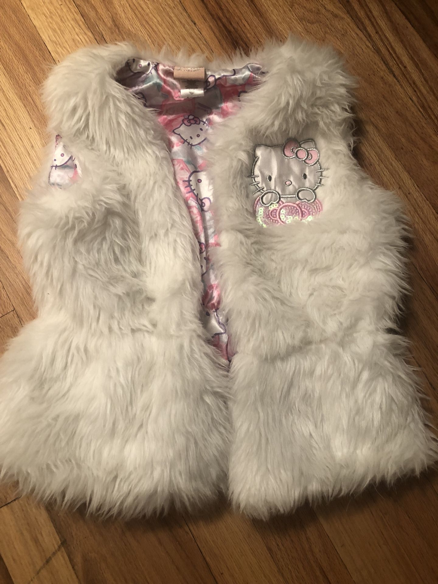 Girls fuzzy Hello Kitty vest