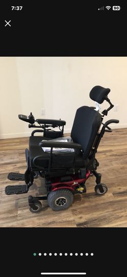 J6 electric wheelchair, fully functional.