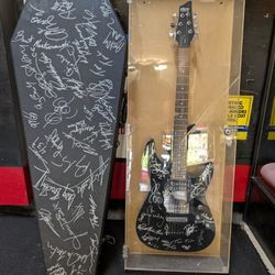 Diamond Series Schector Omen 6 Fright Fest Grand Prize Guitar