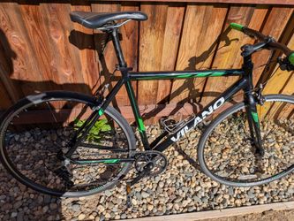 Vilano 7 speed 700c  21 frame