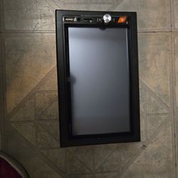 Dual Electronics XVM279BT 7 Inch Touchscreen Car Stereo Reciever
