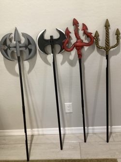Halloween Tridents land Axes Brand New