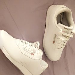 Reebok Princess Sneakers Size 7