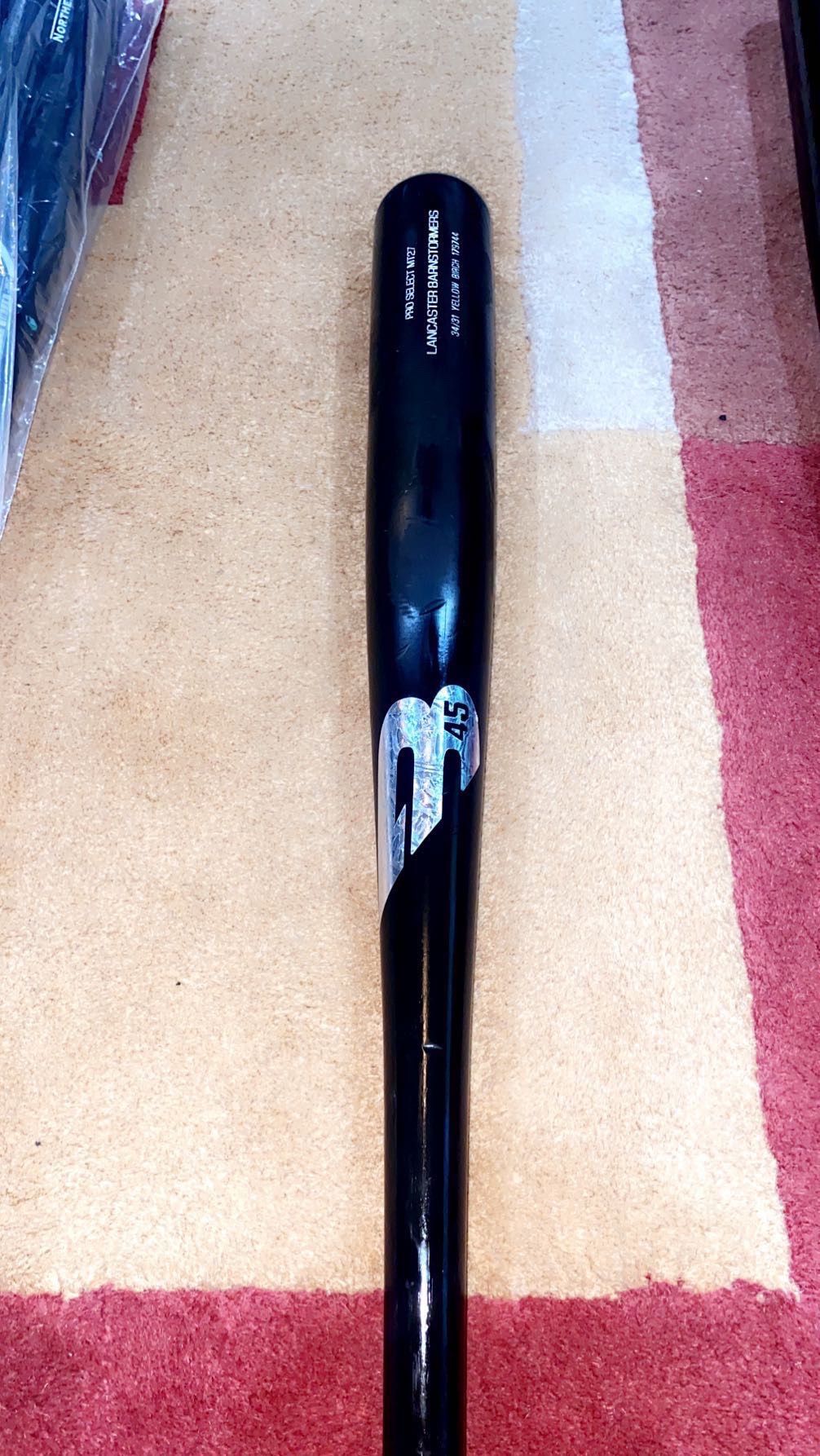 B45 Custom Pro Wood Bat 34in