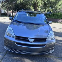2005 Toyota Sienna