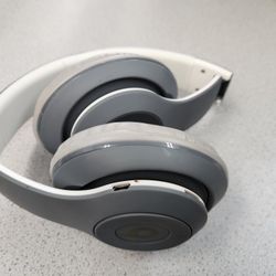 Wireless Bluetooth Headphones 