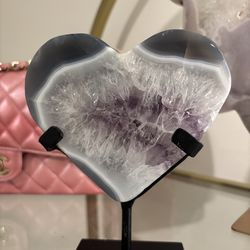 Druzy agate and amethyst heart