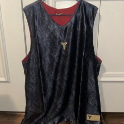 Kobe XL Men's Nike Dri-FIT Standard Issue Reversible Basketball Jersey