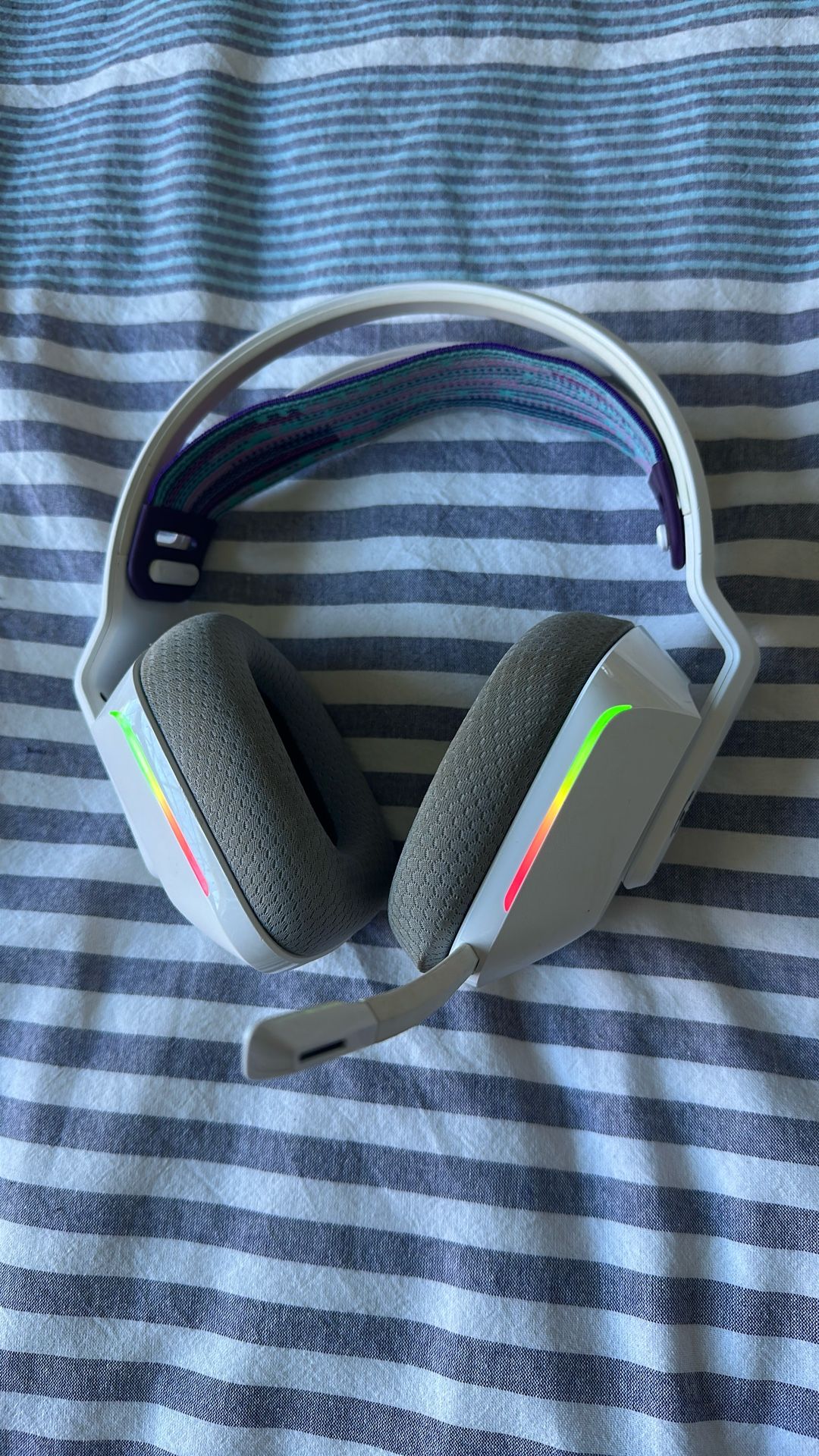 Logitech Wireless Gaming Headset