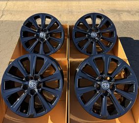 18” Toyota Grand Highlander OEM Wheels Gloss Black